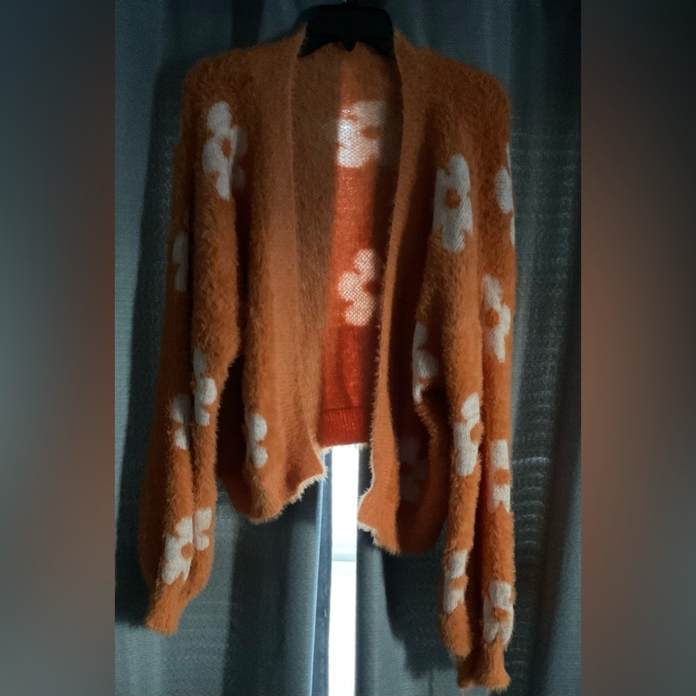 Women’s Cardigan Sweater